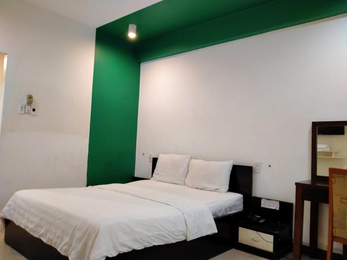 Amura 2* TP. Hồ Chí Minh